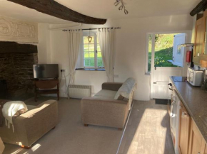 Courtyard Cottage - Grade II listed - Barnstaple